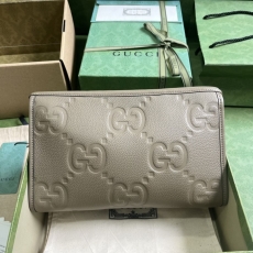 Gucci Clutch Bags